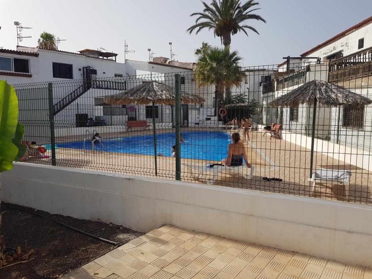 Apartamento Junto A La Piscina Arona  Eksteriør bilde